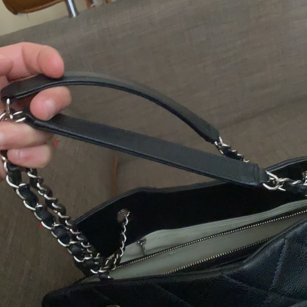 Chanel Grand Shopping Tote - Picture 15 of 17